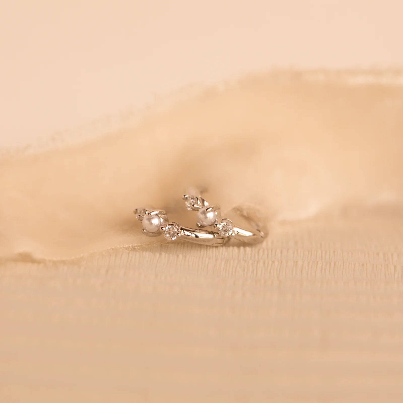 Grace Pearl Earrings