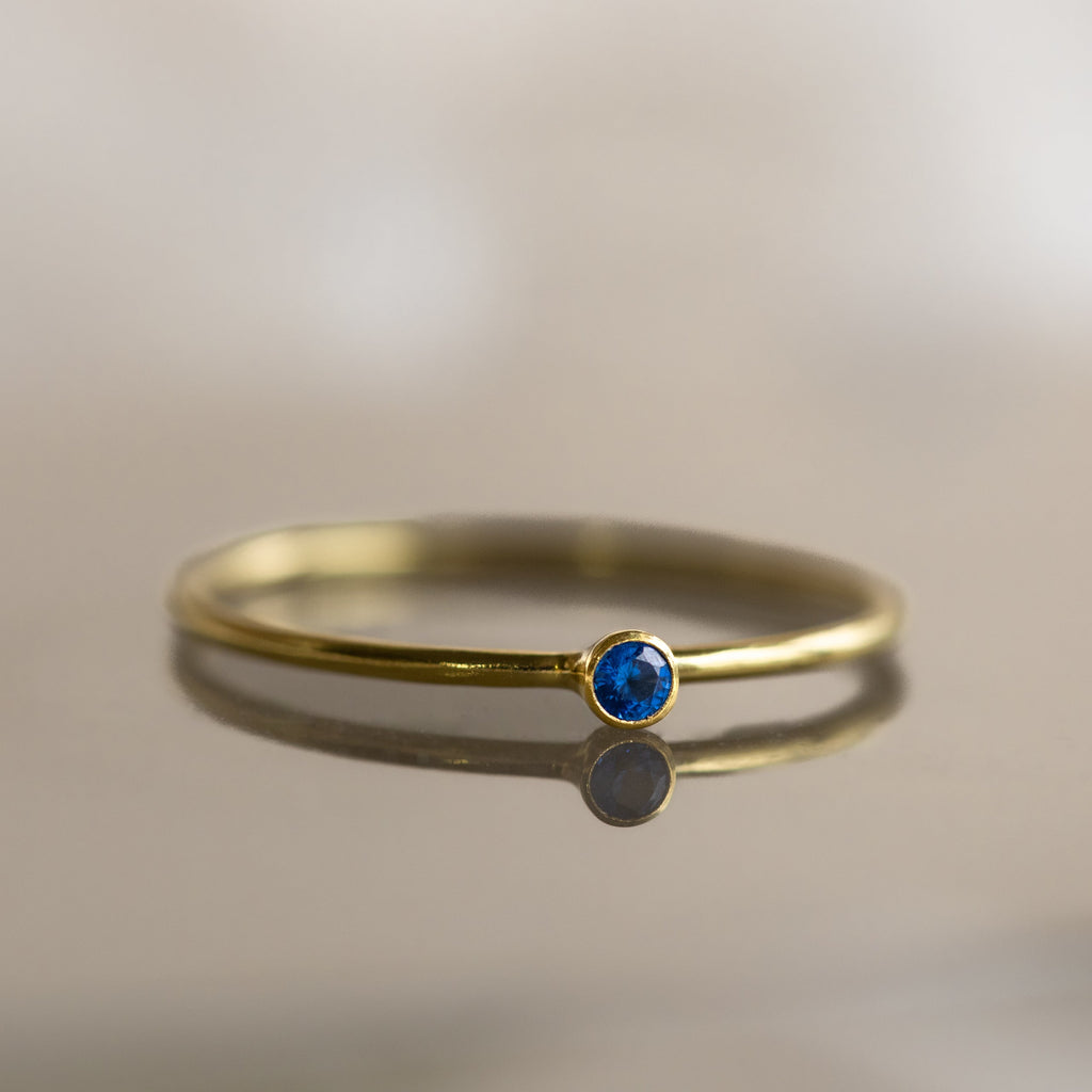 Clara birthstone ring