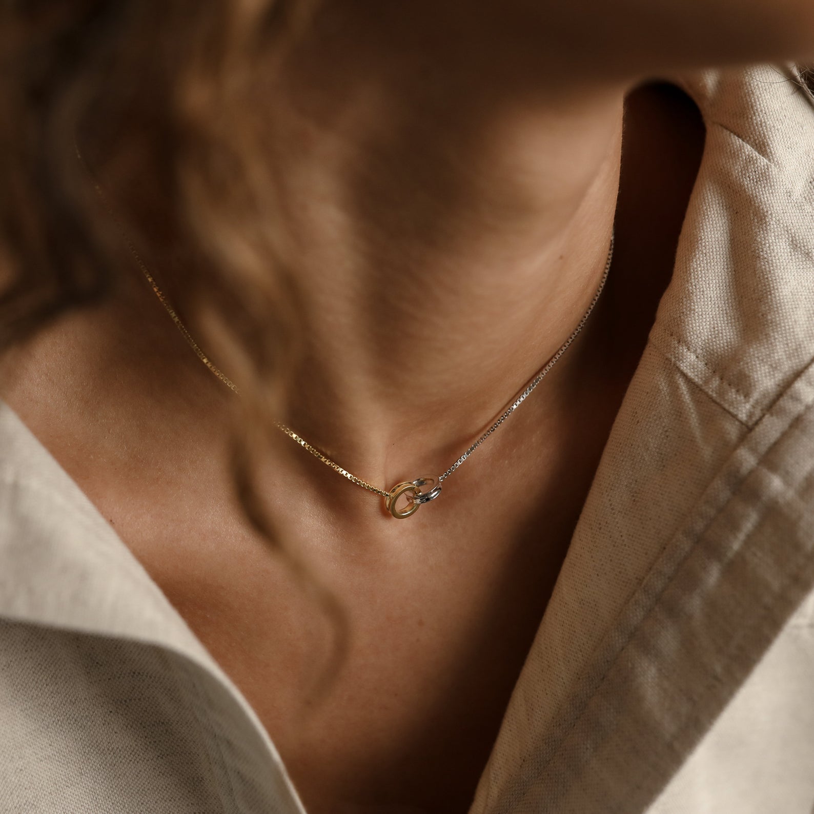Connecting Necklace