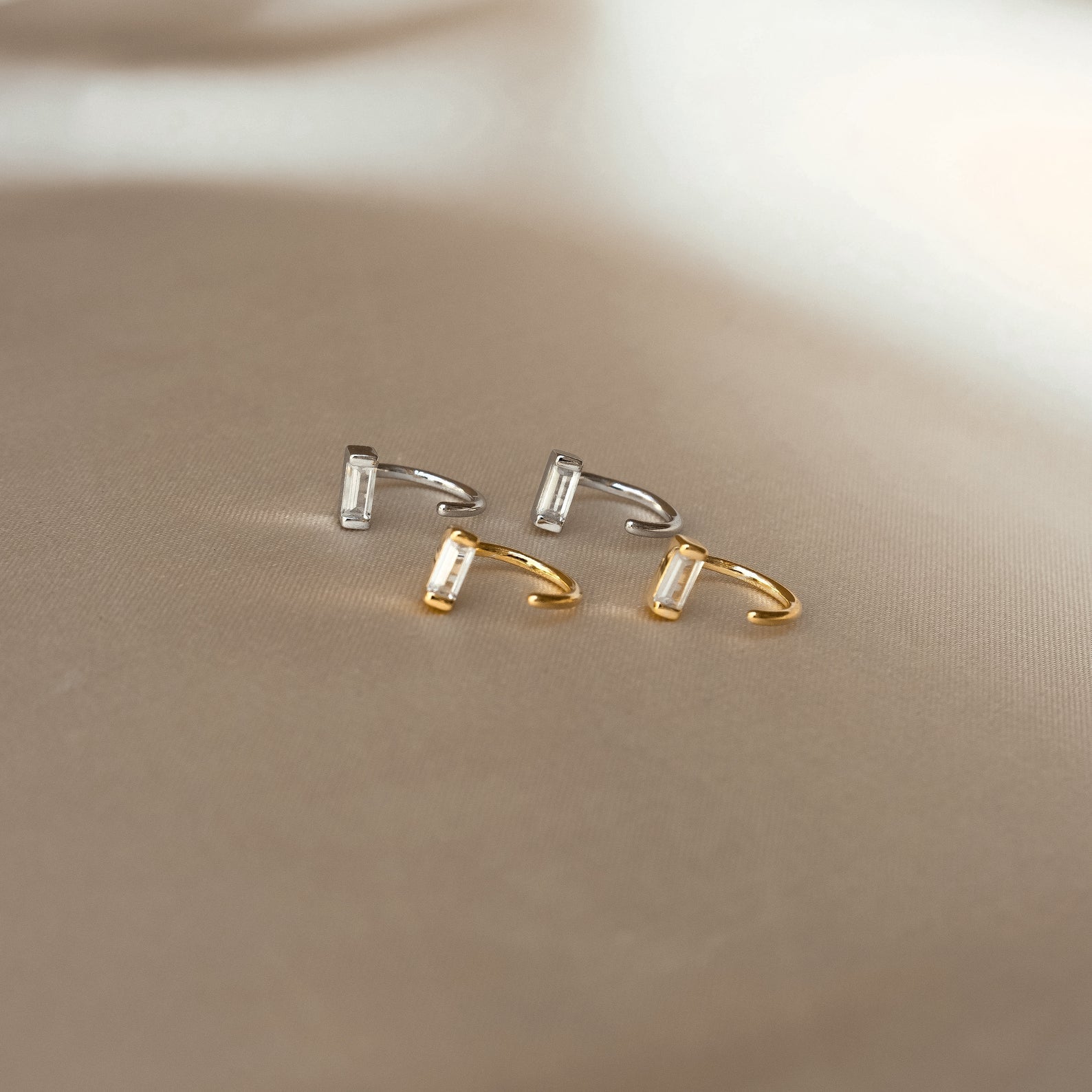 Sparkling Earrings in a Rectangular Cut