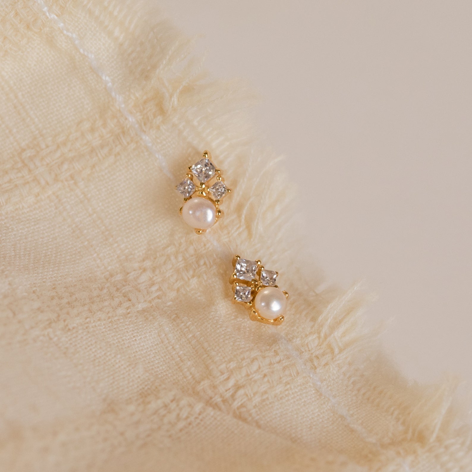 Liora Pearl Studs