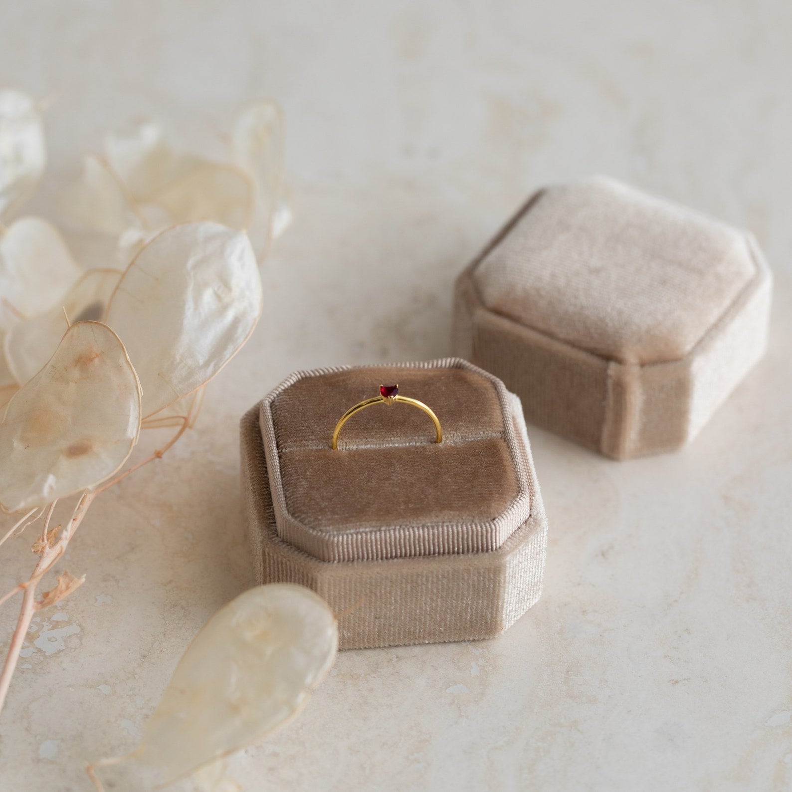 Heart ring with birthstone Lena