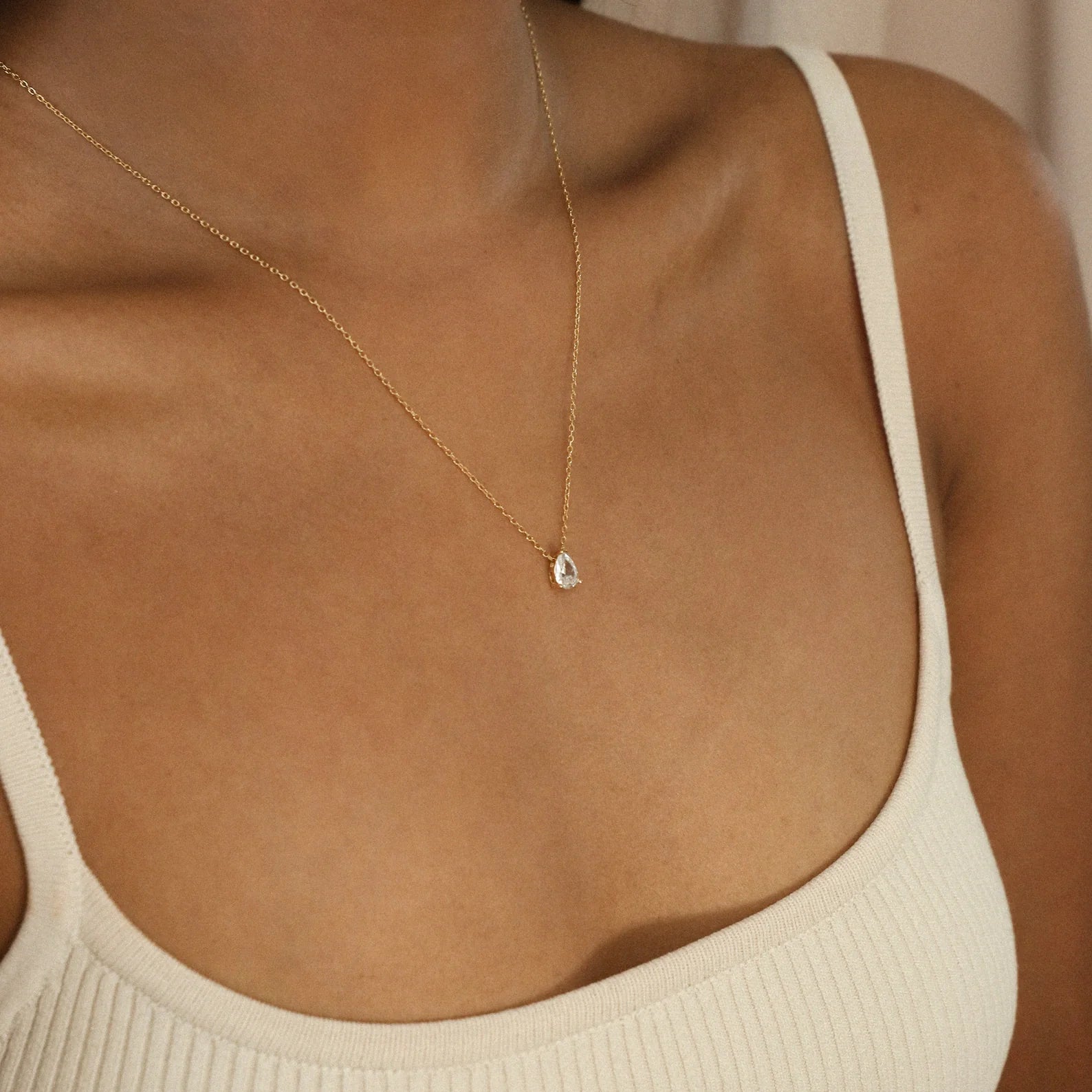 Élise diamond necklace