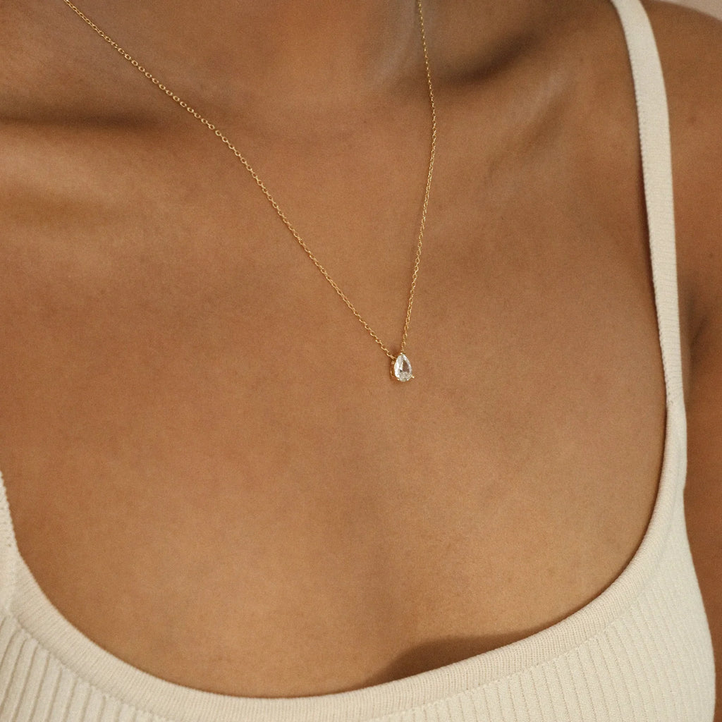 Élise diamond necklace