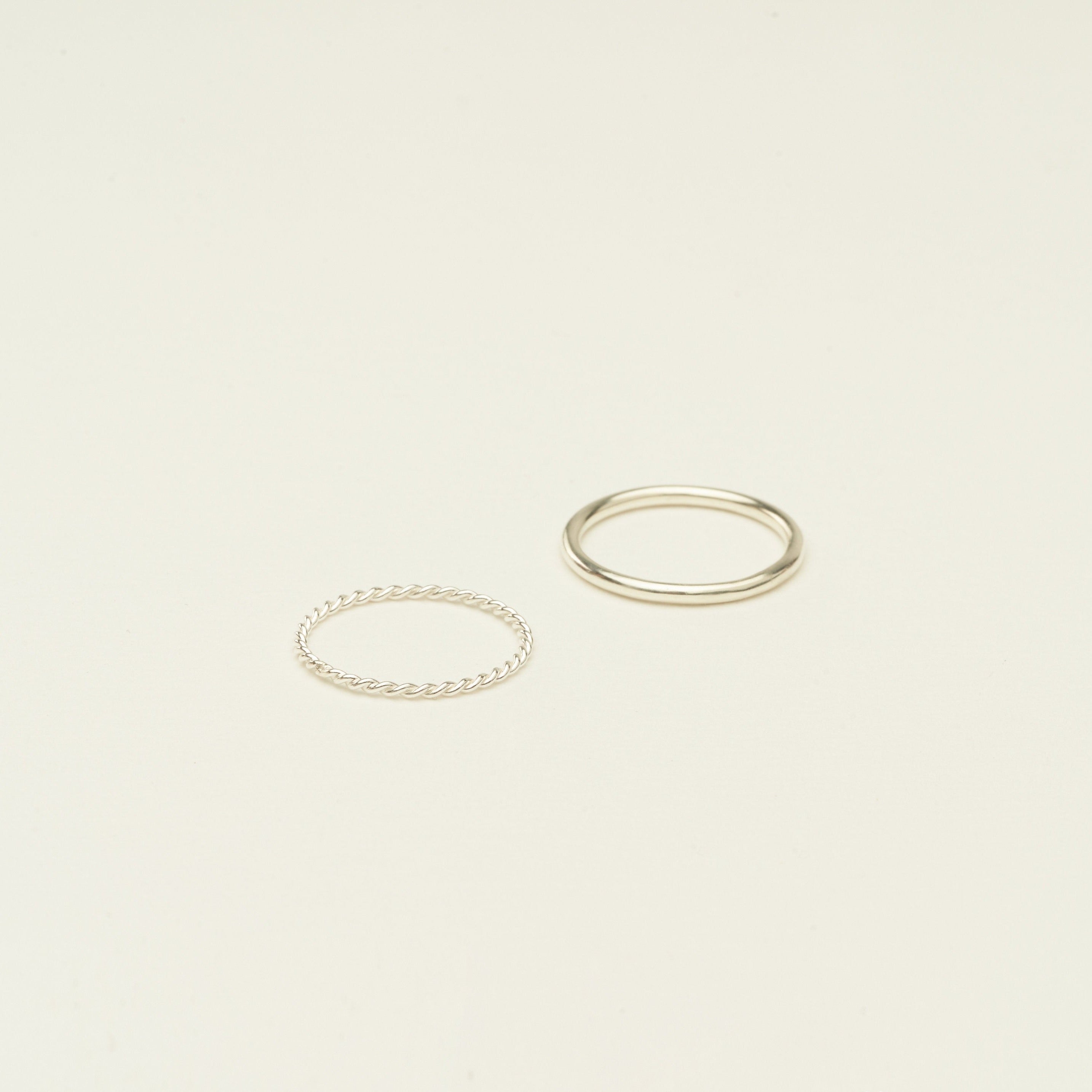 minimalist rings by Belle