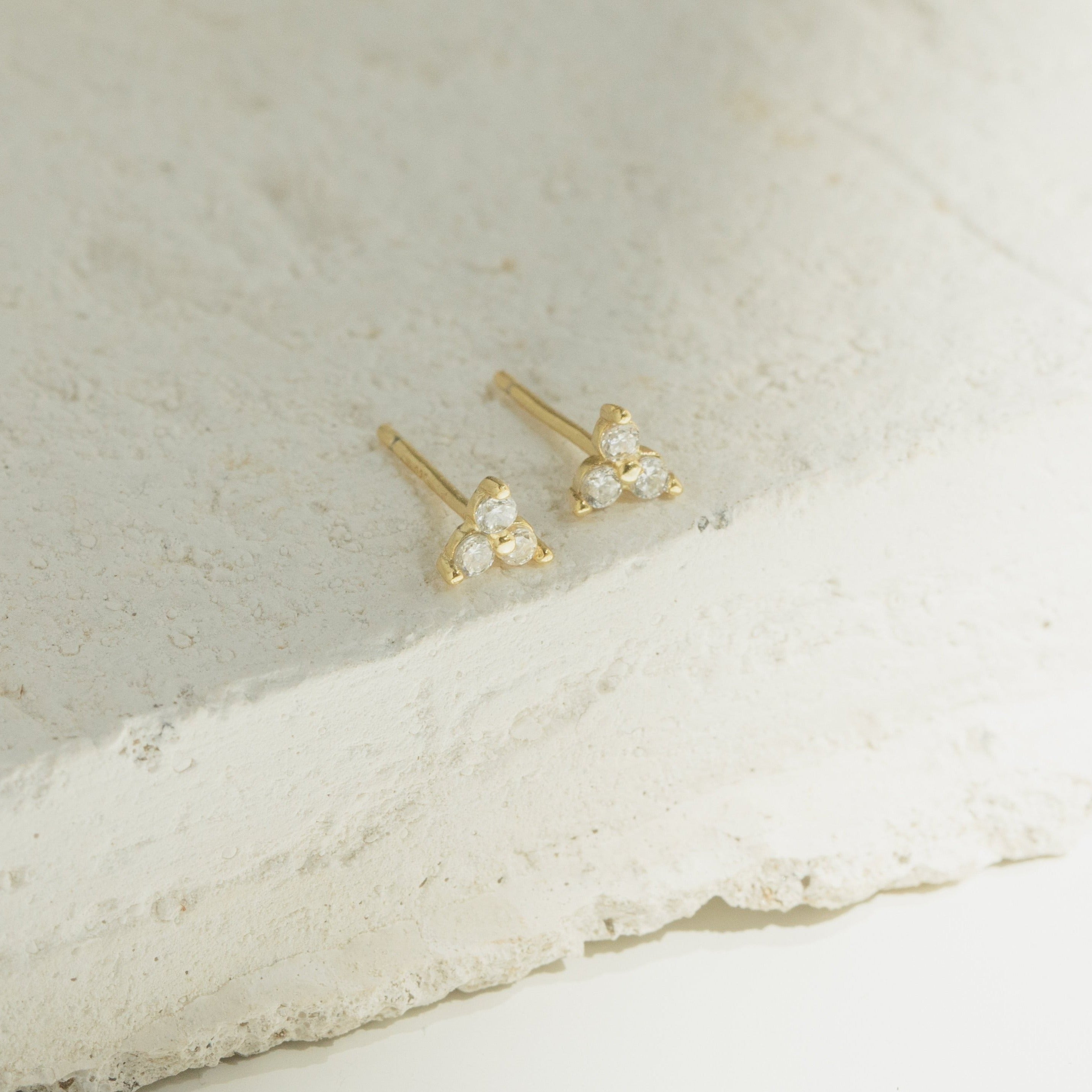Elara Minimalist Earrings