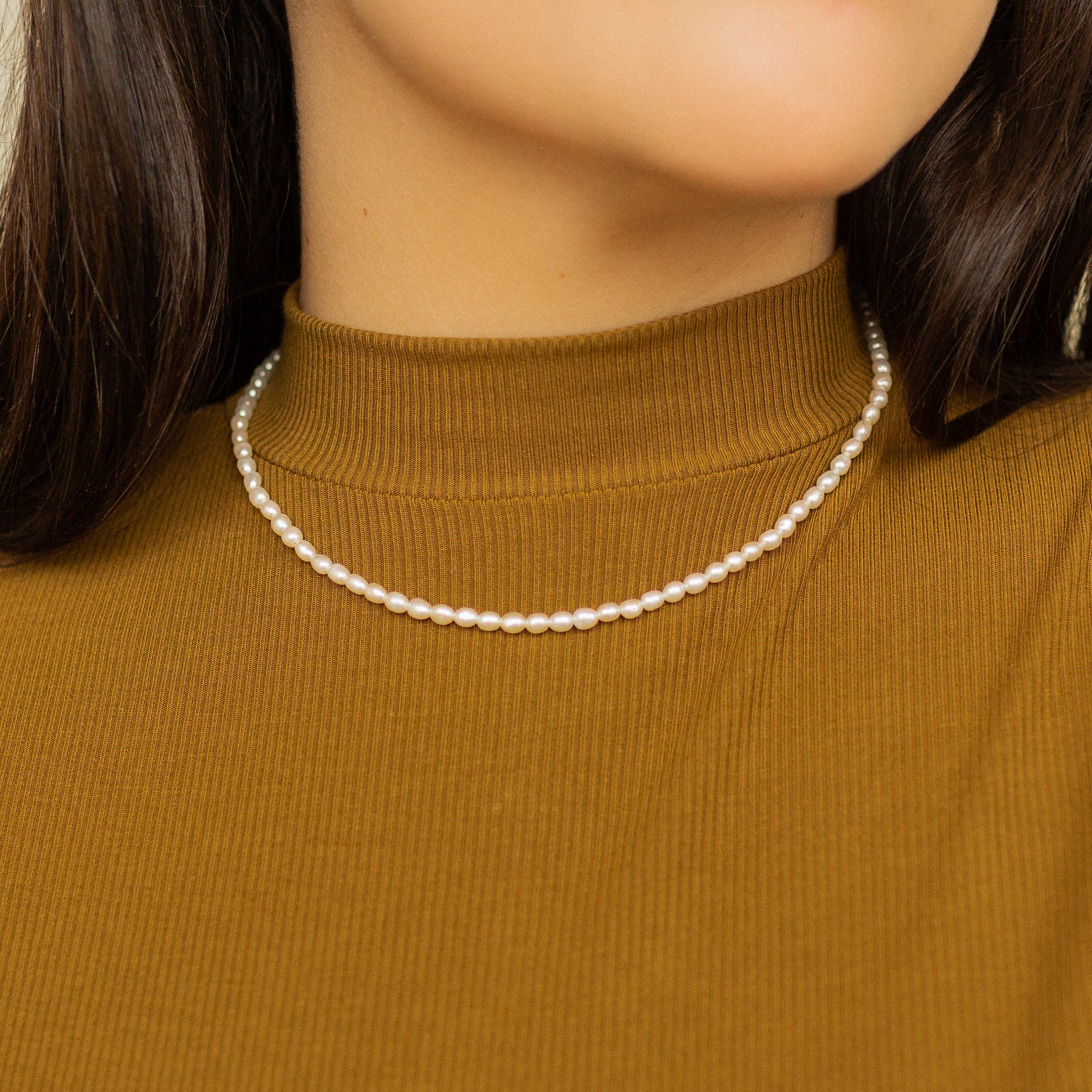 Delicate Pearl Necklace