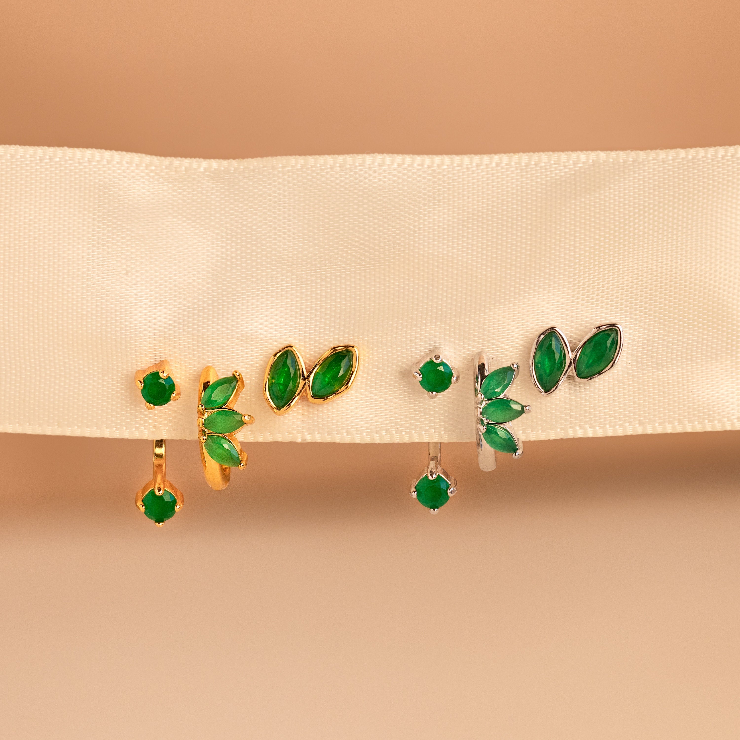 Aura Green earring set