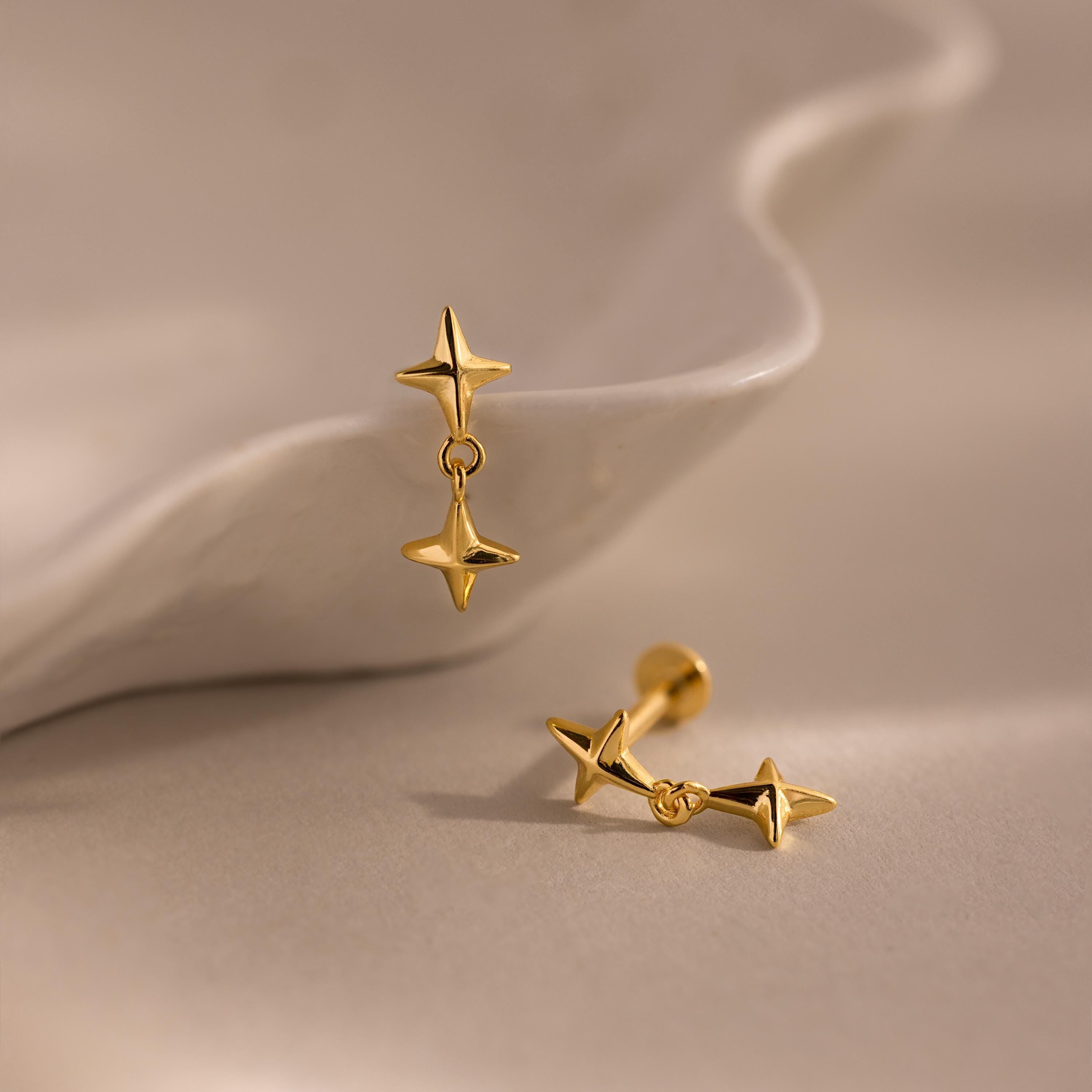 Pair of star earrings